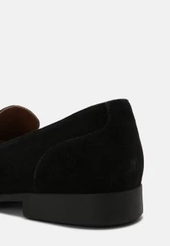 Promos Pier One Mocassins Chaussures Basses Carré Homme -Pier One Boutique fba493accf264e1096b9198e0696ce99